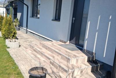 Casă cu 3 camere în Central - 1