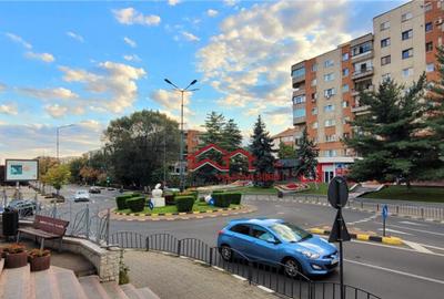 Spațiu comercial, de 130 mp, în Central - 5