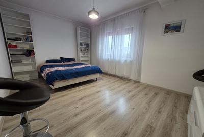 Vila cu 4 .camere 3. bai --249 mp utili - teren 881mp - 11