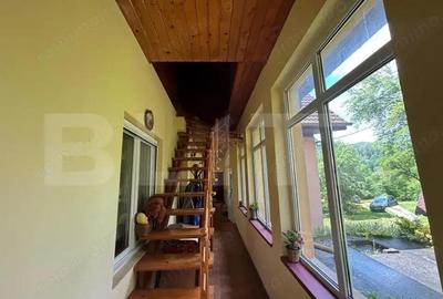 Vila de vanzare, cu 4 camere, 320 mp, zona ?uvi?a - 9