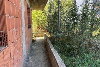 Casă cu 4 camere în Central - 4