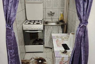 Inchiriez apartament - 3