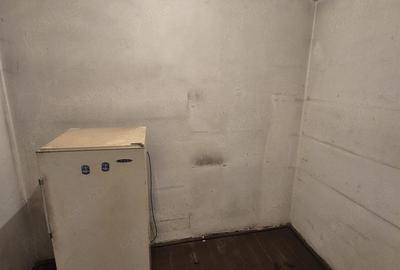 Casă cu 3 camere cu Teren 200 Mp în Decebal - 5