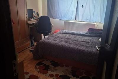 Apartament cu 3 camere semidecomandat în Central - 5