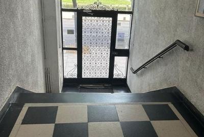 Apartament de vanzare 3 camere RISC 1