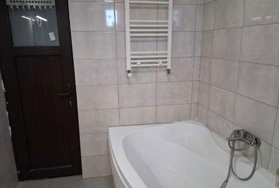 Casă cu 4 camere în Alexandriei - 6