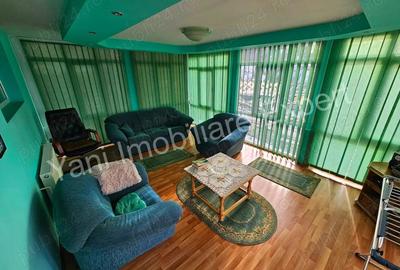 Casă cu 5 camere cu Teren 557 Mp în Central - 2