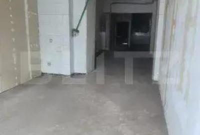 Spatiu comercial cu vad pietonal mediu, 195 mp Spatiu comercial cu vad pietonal mediu, 195 mp - 2