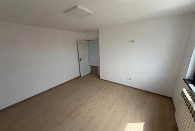 Apartament cu 4 camere decomandat în Central - 7