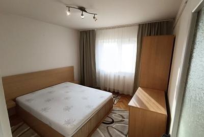 Apartament cu 3 camere decomandat în Central - 4