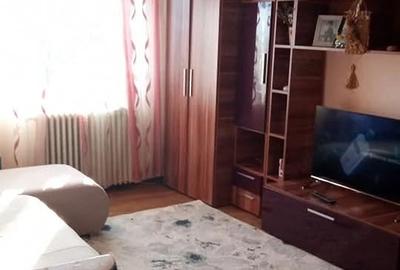 Apartament cu 3 camere decomandat în Micro 16 - 6
