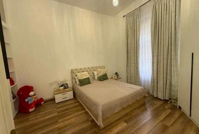 Apartament cu 2 camere decomandat în Central
