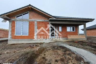 Casă cu 4 camere cu Teren 500 Mp în Central - 12