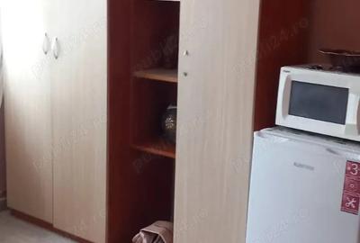 Garsonieră decomandată în Comarna - 2