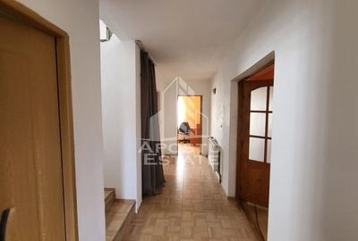 Casa individuala cu 7 camere,si teren de 550 mp,Dudestii Noi - 6