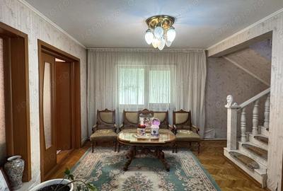 Casă cu 6 camere cu Teren 4057 Mp în Găneasa - 6