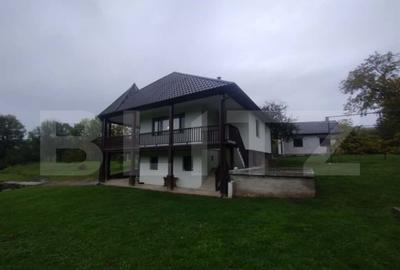 Casa cu 5 camere, 116 mp+teren 83 ari +lac de pesti, zona B - 10