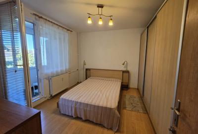 Apartament cu 3 camere decomandat în 1 Decembrie 1918
