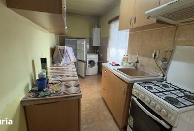 Casă cu 7 camere cu Teren 166 Mp în Șura Mare