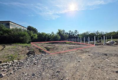 Teren Construcții intravilan de 327 mp, în Theodor Pallady