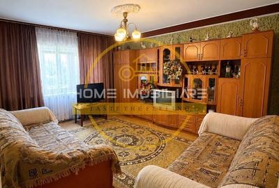 Apartament cu 3 camere decomandat în Baza 3