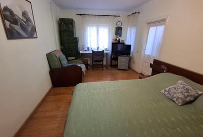 Casa 3 camere - constructie mixta + teren 200 mp (deschidere 8 ml ) - 16