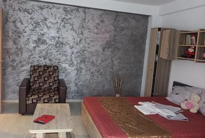 Inchiriez garsoniera - 1