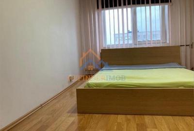 Oferta apartament 3 camere, bloc 1983, 65 mp Oferta apartament 3 camere, bloc 1983, 65 mp - 2