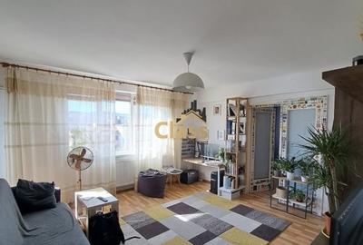 Apartament cu 2 camere semidecomandat, mobilat în Plopilor