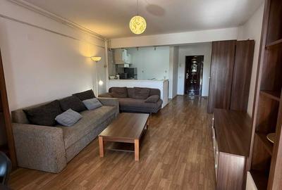 Apartament cu 2 camere semidecomandat în Central - 1