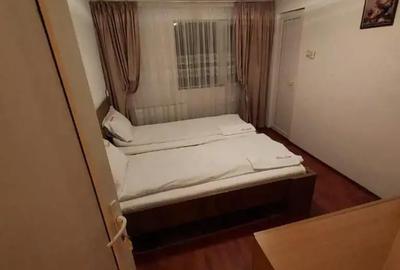 Casă cu 6 camere în Lupeni - 3