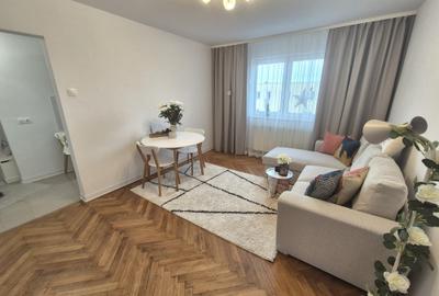 Apartament cu 2 camere semidecomandat, mobilat în Florilor - 8