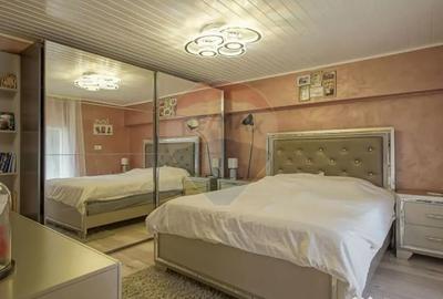 Casă cu 6 camere cu Garaj în Vulcan - 15