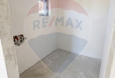 Casă cu 4 camere cu Teren 500 Mp în Tureni - 6