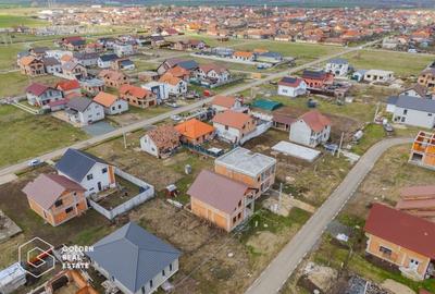 Casă individuală cu 4 camere cu Canalizare în Fântânele - 33