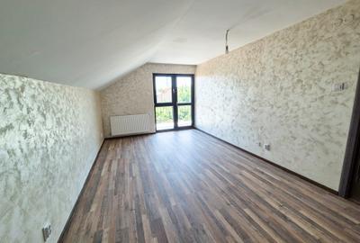 Apartament Mansarda 4 camere Teilor Pitesti - 10