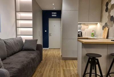 Garsonieră în Titan