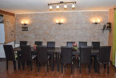 Casă individuală cu 6 camere cu Canalizare în Central - 5