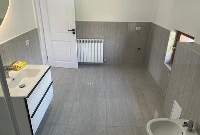 APARTAMENT DE VANZARE, 4 CAM, ETJ  2/2 ZONA PETRESTI,105 MP - 7