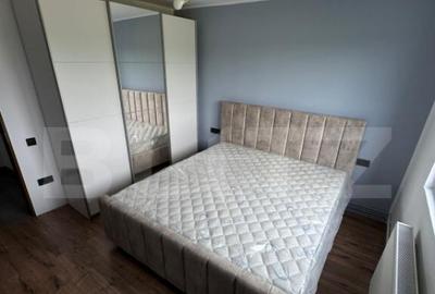 Apartament de 3 camere, renovat+garaj inclus - 12