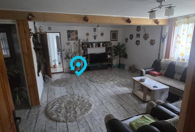 Casă individuală cu 9 camere cu Canalizare în Lerești - 25