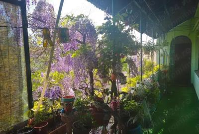 Apartament cu 4 camere semidecomandat în Central - 1