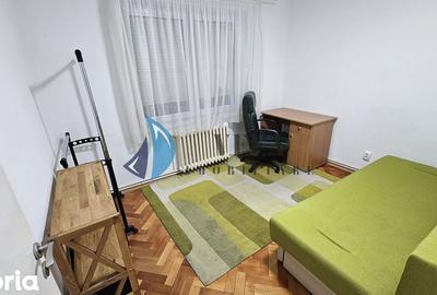 Apartament cu 4 camere decomandat în Cornișa - 10