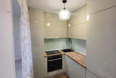 Garsonieră decomandată în Politehnica