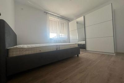 Apartament cu 2 camere decomandat în Micro 4 - 3