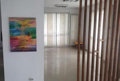 Birou, de 48 mp, în Central - 7