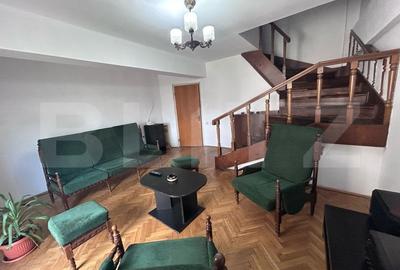 Apartament de inchiriat cu 3 camere, 90 mp, zona ultracentrala
