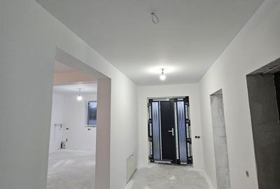 Casă cu 3 camere în Crăciunelu de Jos - 6