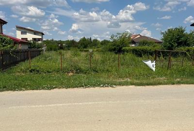 2000 mp cu utilitati  Ordoreanu/Ilfov dubla deschidere 20 ml la asfalt - 2