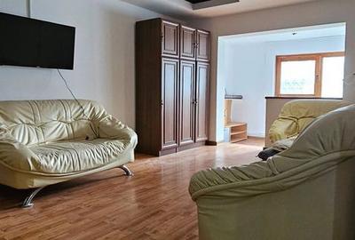 Apartament cu 3 camere în Central - 11